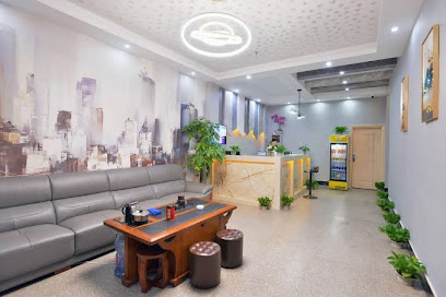Elegant Luxury Dongguan Hotel