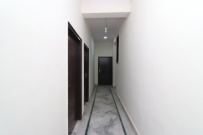 Collection O Delta Square