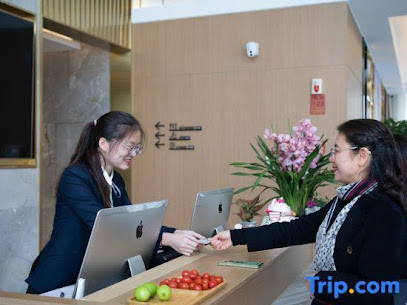 Shengzhou Atour Hotel