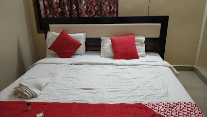 OYO 65826 Govardhana Residency