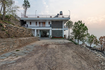 Alaya Stays by ELIVAAS Querencia - Luxury Villa in Kasauli | 5 BHK Villa with Sunset View