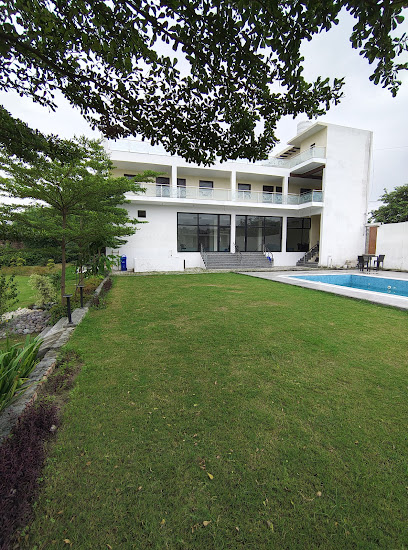 The Aamantran Greens