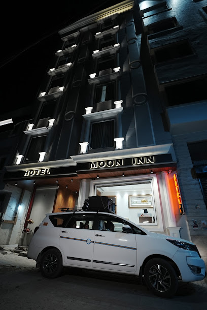 Hotel Moon Inn
