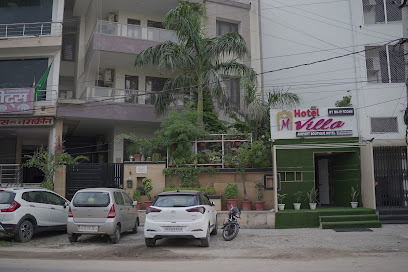Mojo M Villa - Airport Boutique Hotel