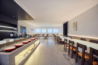 Manji Hotel