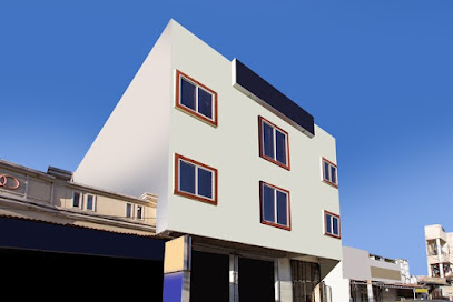 OYO Hotel Manjulam Regency