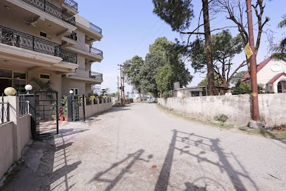 FabExpress Central Park - Hotel in Rajpur Road, Dehradun