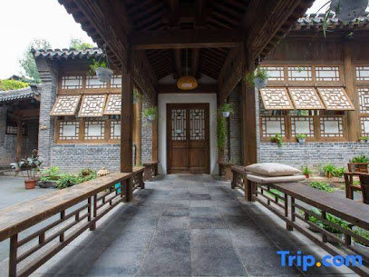 Biaoju Inn