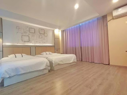 Junzilan Business Hotel