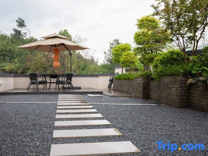 Yishan Suixi Mountain House