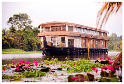 Whispering Waters Houseboat