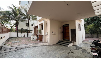 Manjul bungalow by Stature Villas