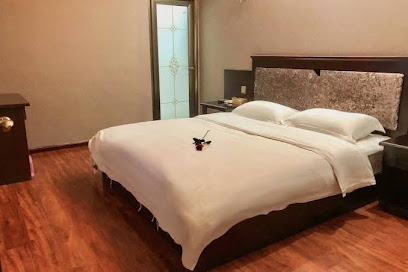 Linshui Jindu Business Hotel