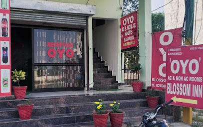 Super OYO Blossom Inn