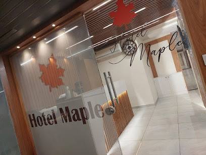 Hotel Maple