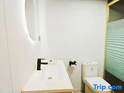 星际皇庭商务酒店