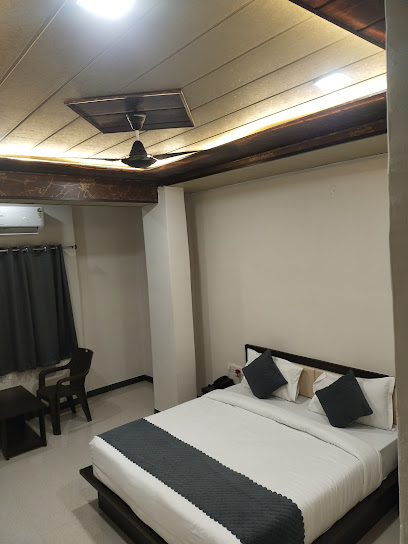 Hotel Dhwaja