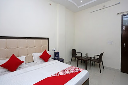 OYO Hotel Namo Palace