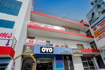 OYO Flagship Omi Rooms