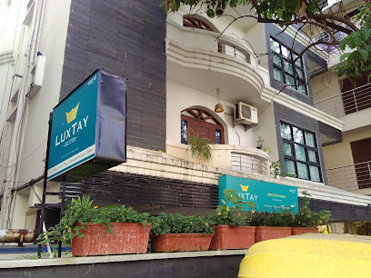 Luxtay Suites
