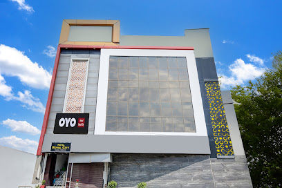 OYO Hotel Royal City