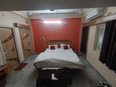 Hotel Abhishek Palace