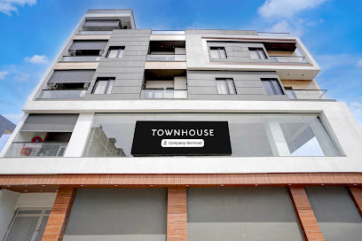 Super Townhouse by OYO Cosmos Mall Ujjain Formerly Ashok Sadhna