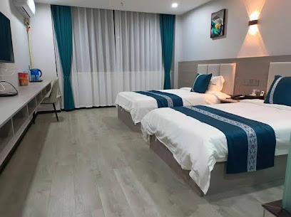 Fengyang Qingling Express Hotel