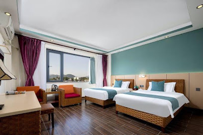 Coco Coconut Hotel Sanya