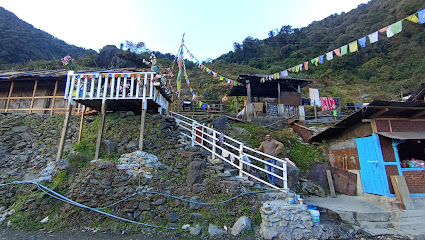 Old hotel 65km