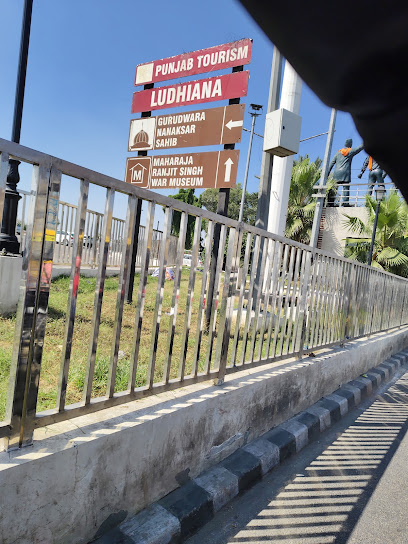 ludhiana bus stand pickes