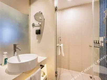 西安艾森豪酒店