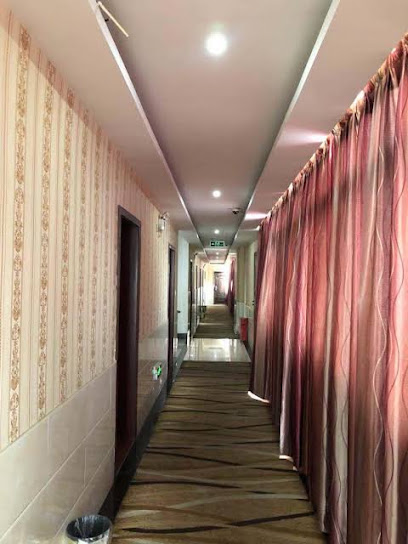 Huoshan Yurong Hotel