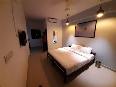 OYO Home 45622 Exotic Studio