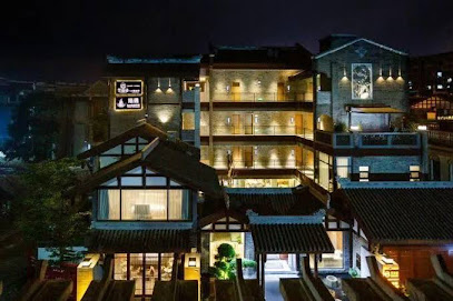 Yunmanman High-end Resort Hotel