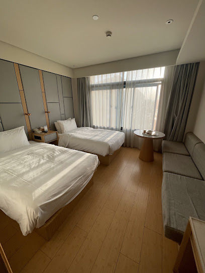 全季上海七宝地铁站酒店
