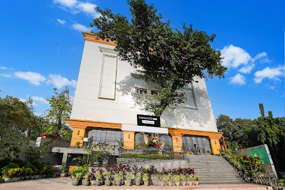Super Townhouse Oak Pardih Chowk Mango