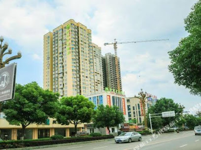 格林豪泰广元万达广场商务酒店