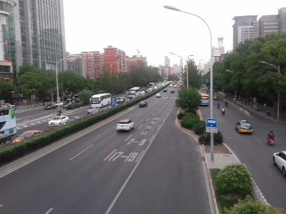 龙鼎华酒店