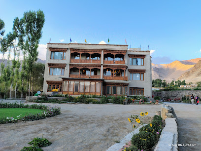Hotel Ladakh Heights
