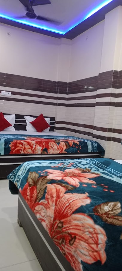 New Gayatri Palace