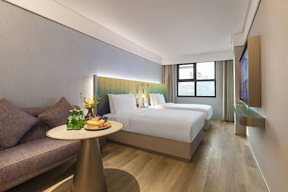 孔雀鑫朝大酒店