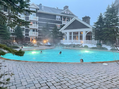 Snowshoe Resort Check-in / Top of the World