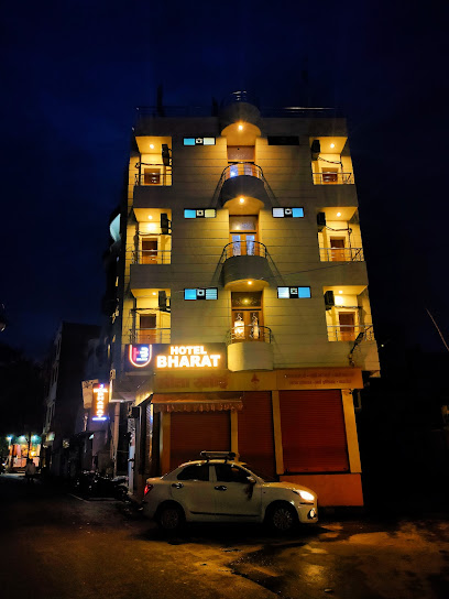 Hotel Bharat