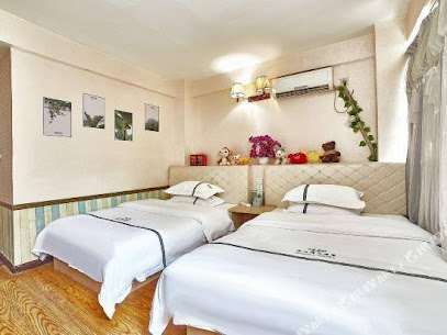 Honglv Business Hotel