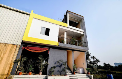 SPOT ON 76943 Hotel Radhika