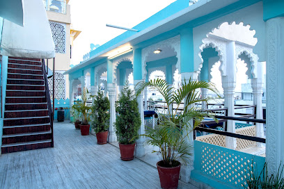 Hotel Royal Pratap Niwas