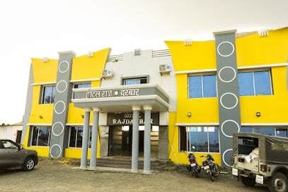 OYO 65417 Hotel Rajdarbar