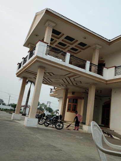 Tirath Guest House