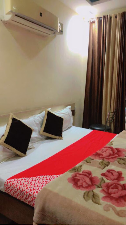 OYO 40329 Hotel Alaknanda
